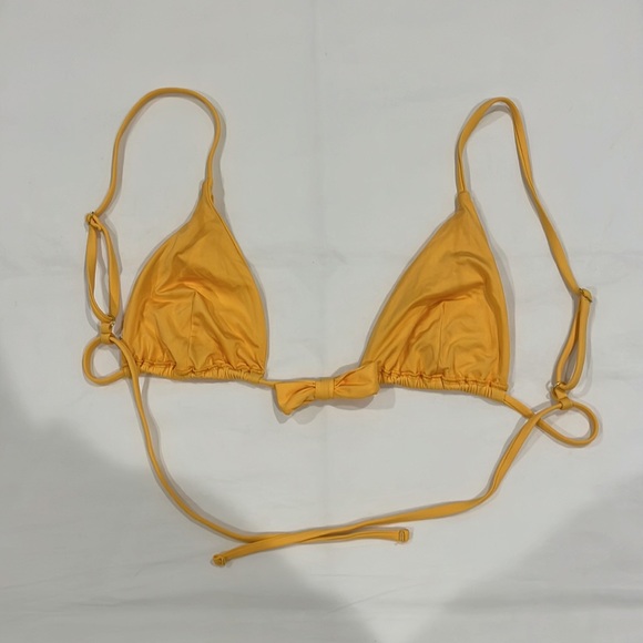 We wore what brand bikini top never worn - Picture 3 of 3